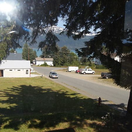 Hotel Halsingland Haines Extérieur photo
