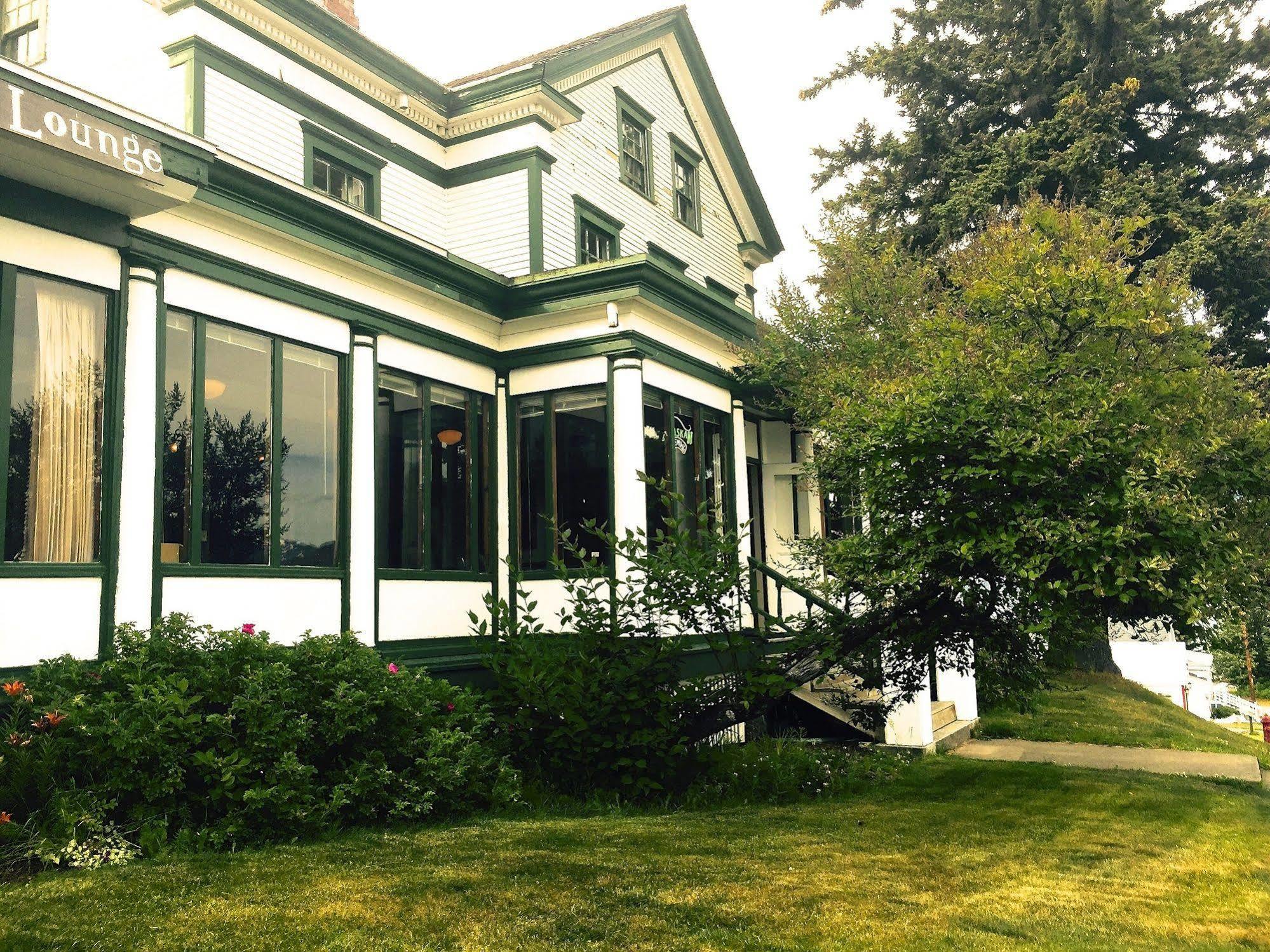 Hotel Halsingland Haines Extérieur photo